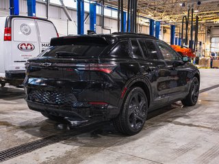 Chevrolet Equinox EV  2026 à St-Jérôme, Québec - 9 - w320h240px
