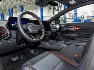 Chevrolet Equinox EV  2026 à St-Jérôme, Québec - 12 - w320h240px