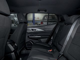 Chevrolet Equinox EV  2026 à St-Jérôme, Québec - 27 - w320h240px