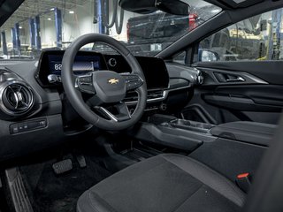 Chevrolet Equinox EV  2026 à St-Jérôme, Québec - 12 - w320h240px