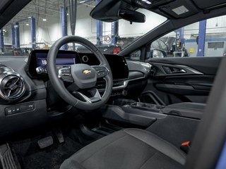 Chevrolet Equinox EV  2026 à St-Jérôme, Québec - 12 - w320h240px