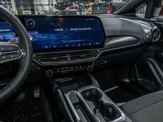 Chevrolet Equinox EV  2026 à St-Jérôme, Québec - 19 - w320h240px