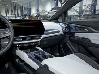 2026 Chevrolet Equinox EV in St-Jérôme, Quebec - 19 - w320h240px