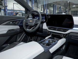 2026 Chevrolet Equinox EV in St-Jérôme, Quebec - 27 - w320h240px