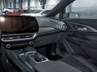 2026 Chevrolet Equinox EV in St-Jérôme, Quebec - 19 - w320h240px