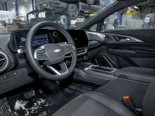 Chevrolet Equinox EV  2026 à St-Jérôme, Québec - 12 - w320h240px