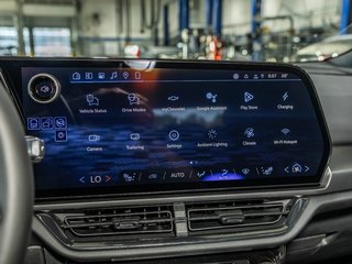 Chevrolet Equinox EV  2026 à St-Jérôme, Québec - 17 - w320h240px