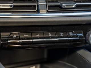 2027 Chevrolet Equinox EV in St-Jérôme, Quebec - 22 - w320h240px