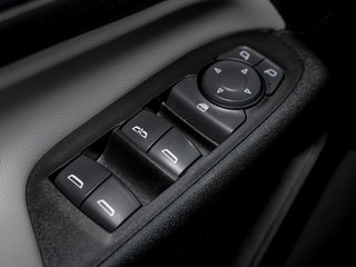 Chevrolet Equinox  2020 à St-Jérôme, Québec - 24 - w320h240px