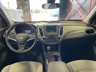 Chevrolet Equinox  2022 à St-Jérôme, Québec - 10 - w320h240px