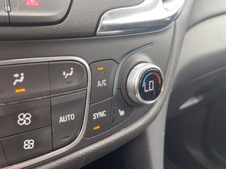 Chevrolet Equinox  2024 à St-Jérôme, Québec - 14 - w320h240px