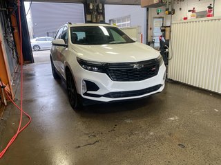 Chevrolet Equinox  2024 à St-Jérôme, Québec - 10 - w320h240px