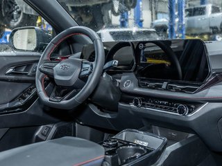 Chevrolet Equinox  2026 à St-Jérôme, Québec - 26 - w320h240px
