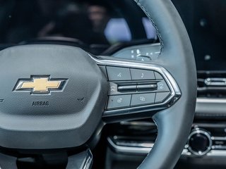 Chevrolet Equinox  2027 à St-Jérôme, Québec - 15 - w320h240px