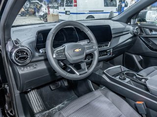 Chevrolet Equinox  2027 à St-Jérôme, Québec - 10 - w320h240px