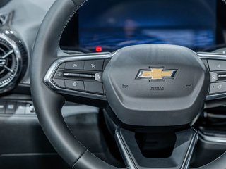 Chevrolet Equinox  2027 à St-Jérôme, Québec - 15 - w320h240px