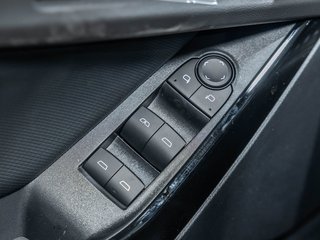 Chevrolet Equinox  2027 à St-Jérôme, Québec - 25 - w320h240px