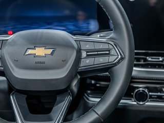 Chevrolet Equinox  2027 à St-Jérôme, Québec - 16 - w320h240px