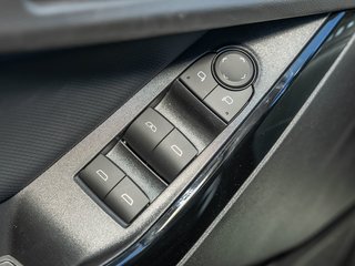 2027 Chevrolet Equinox in St-Jérôme, Quebec - 26 - w320h240px