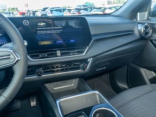 Chevrolet Equinox  2027 à St-Jérôme, Québec - 19 - w320h240px