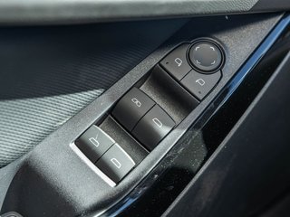 Chevrolet Equinox  2027 à St-Jérôme, Québec - 24 - w320h240px