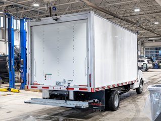 Chevrolet Express Cutaway 4500  2026 à St-Jérôme, Québec - 8 - w320h240px