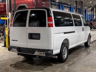 2025 Chevrolet Express Passenger in St-Jérôme, Quebec - 8 - w320h240px