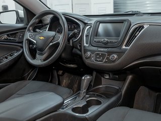 Chevrolet Malibu  2016 à St-Jérôme, Québec - 24 - w320h240px
