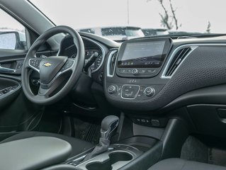 2024 Chevrolet Malibu in St-Jérôme, Quebec - 25 - w320h240px