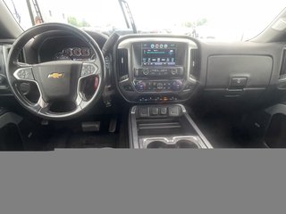 Chevrolet Silverado 1500  2017 à St-Jérôme, Québec - 10 - w320h240px