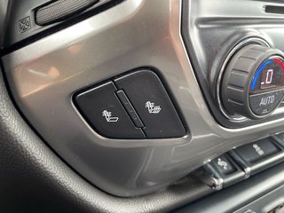 Chevrolet Silverado 1500  2017 à St-Jérôme, Québec - 14 - w320h240px