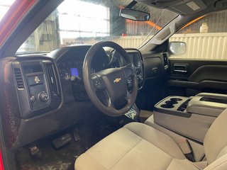 Chevrolet Silverado 1500  2018 à St-Jérôme, Québec - 3 - w320h240px