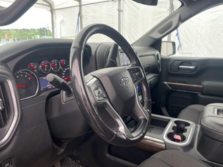 2019 Chevrolet Silverado 1500 in St-Jérôme, Quebec - 3 - w320h240px