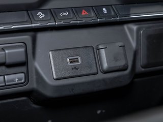 2019 Chevrolet Silverado 1500 in St-Jérôme, Quebec - 23 - w320h240px