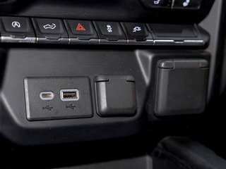 2020 Chevrolet Silverado 1500 in St-Jérôme, Quebec - 22 - w320h240px