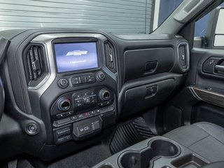 2020 Chevrolet Silverado 1500 in St-Jérôme, Quebec - 20 - w320h240px