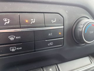 2021 Chevrolet Silverado 1500 in St-Jérôme, Quebec - 14 - w320h240px