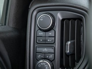 2021 Chevrolet Silverado 1500 in St-Jérôme, Quebec - 22 - w320h240px