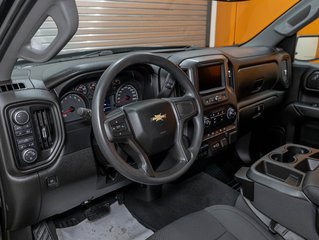 2021 Chevrolet Silverado 1500 in St-Jérôme, Quebec - 2 - w320h240px