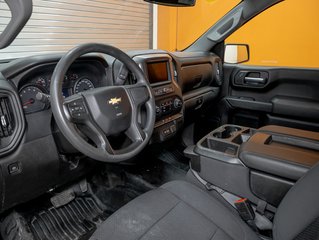 2021 Chevrolet Silverado 1500 in St-Jérôme, Quebec - 2 - w320h240px