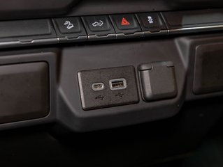 2021 Chevrolet Silverado 1500 in St-Jérôme, Quebec - 18 - w320h240px