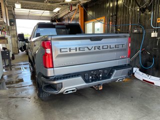 2021 Chevrolet Silverado 1500 in St-Jérôme, Quebec - 5 - w320h240px