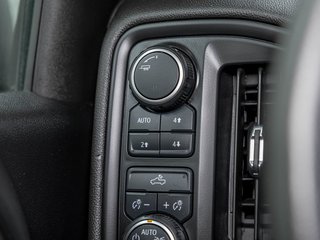 2021 Chevrolet Silverado 1500 in St-Jérôme, Quebec - 21 - w320h240px