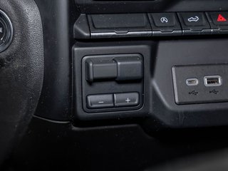 Chevrolet Silverado 1500  2021 à St-Jérôme, Québec - 22 - w320h240px