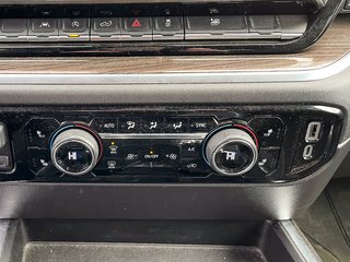 2022 Chevrolet Silverado 1500 in St-Jérôme, Quebec - 12 - w320h240px