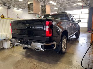 Chevrolet Silverado 1500  2022 à St-Jérôme, Québec - 8 - w320h240px