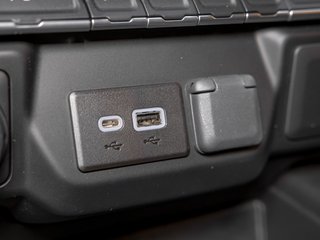 2022 Chevrolet Silverado 1500 in St-Jérôme, Quebec - 22 - w320h240px