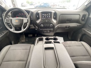 2022 Chevrolet Silverado 1500 in St-Jérôme, Quebec - 10 - w320h240px