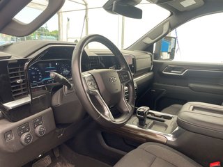 Chevrolet Silverado 1500  2022 à St-Jérôme, Québec - 3 - w320h240px