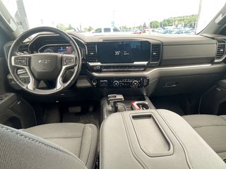 Chevrolet Silverado 1500  2022 à St-Jérôme, Québec - 10 - w320h240px